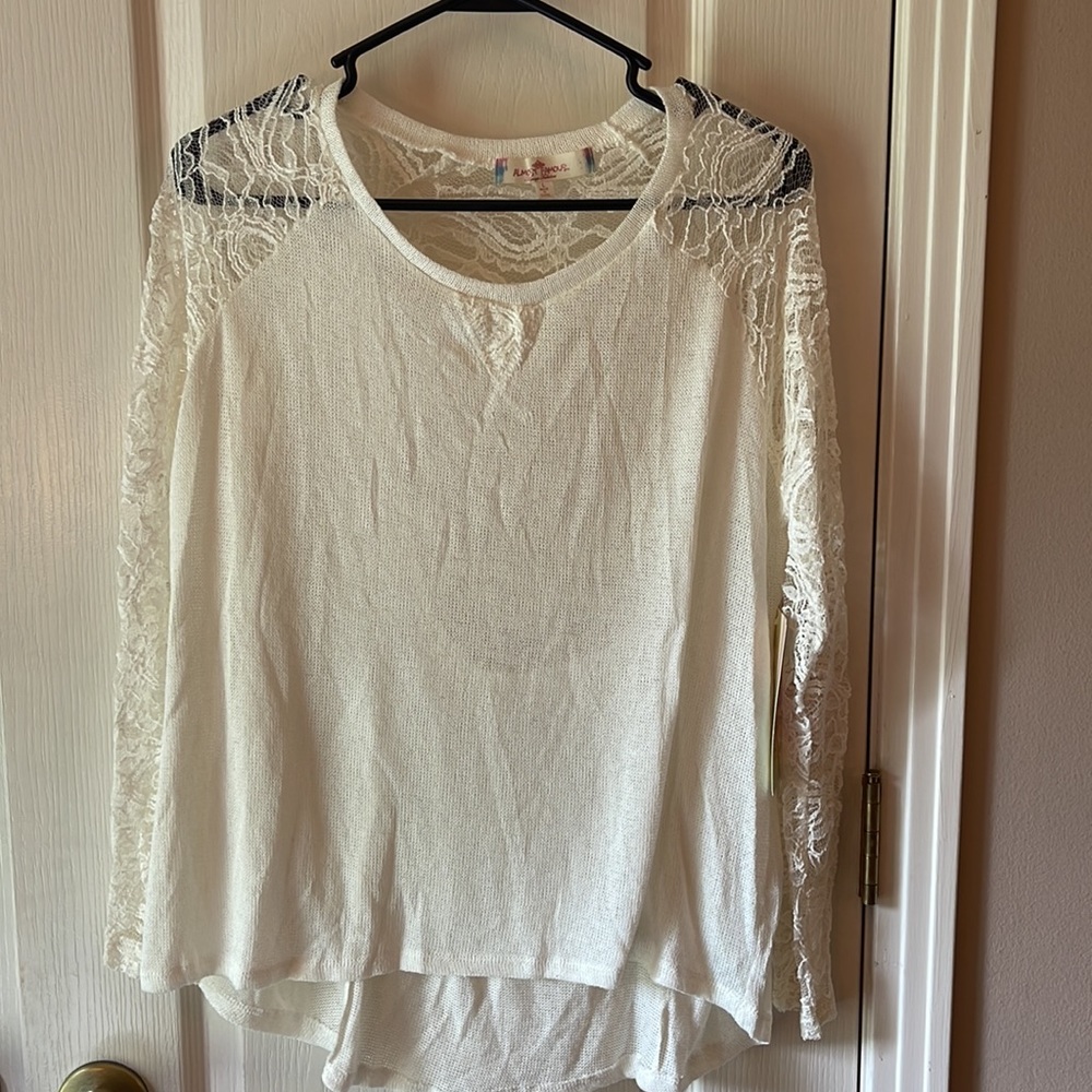 Almost Famous white top